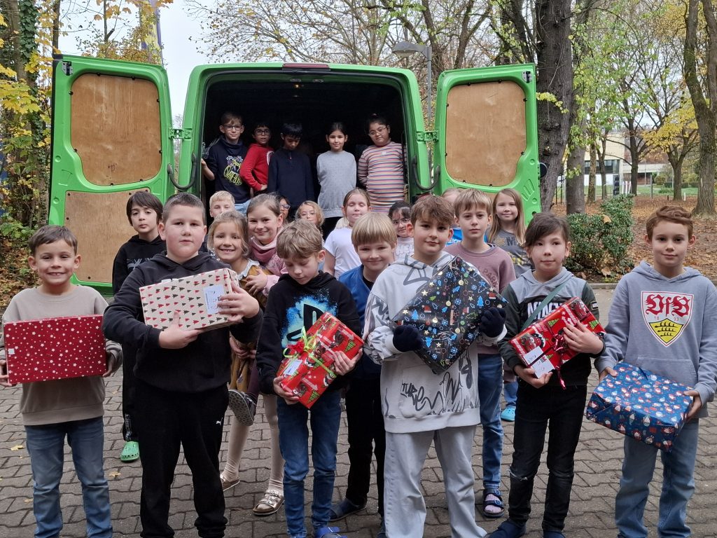 224 Weihnachtspäckchen für Kinder in Not